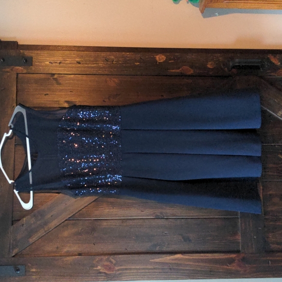 Navy Dress size 10 - Picture 1 of 3